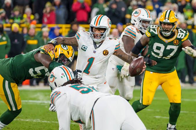 Soft and Unfocused: Dolphins Player Blasts Team After Crushing Loss to Packers.