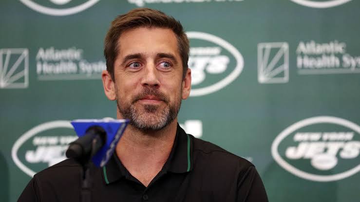 NFL Legend Aaron Rodgers Retires: A Farewell to an Era of Football Greatness.