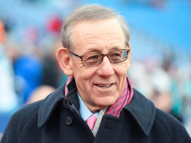 Rest in peace: The owner of Miami Dolphins Stephen M.Ross Passed Away At The Age Of 84………see more