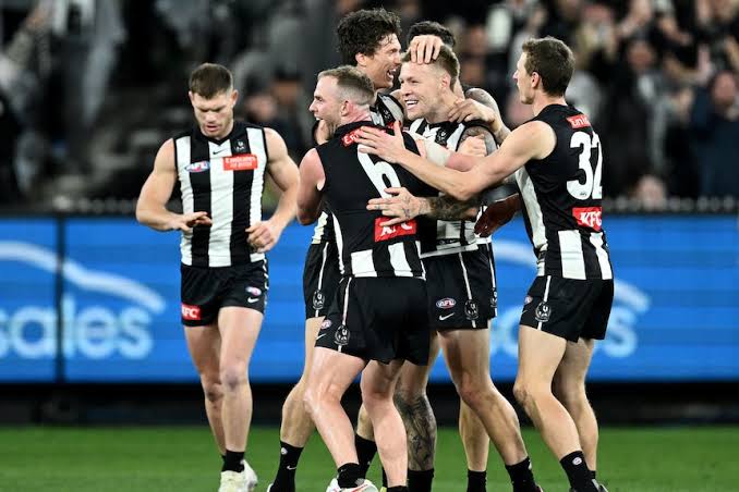 AFL Round-Up: Collingwood and Brisbane take giant leaps, but…