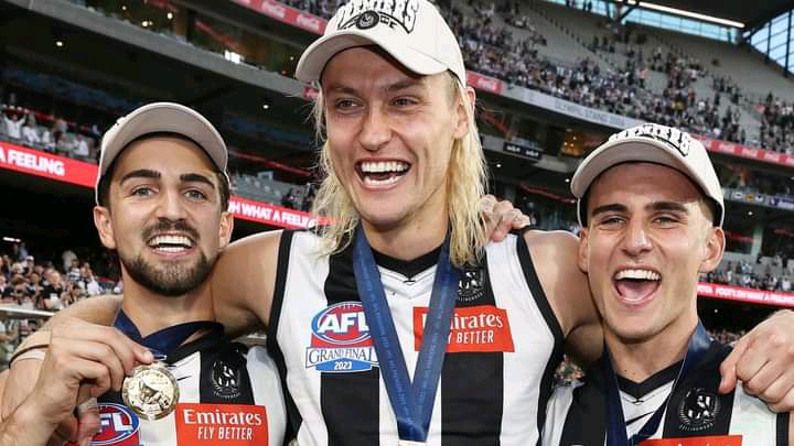 BREAKING NEWS: Darcy Moore has been officially re-signed by the Collingwood to a four-year contract worth $563.9 million, which would keep him with the team through 2029….