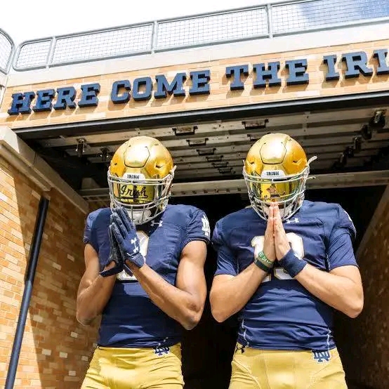 Irrish Fighting Land Groundbreaking Commitment Of 4-Star &Five-Star Sooners Defensive ends Darryll and Mandrell Desir Committed…