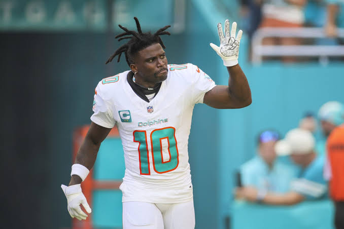 I AM LEAVING: NFL player Tyreek Hill have made announcement that he is leave Miami Dolphins due to.