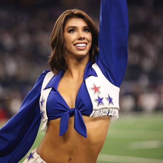 Sad News: Dallas Cowboys Cheerleader Lea Tunnell Battles Devastating Illness: Asks for Prayers Amid Uncertain Future.