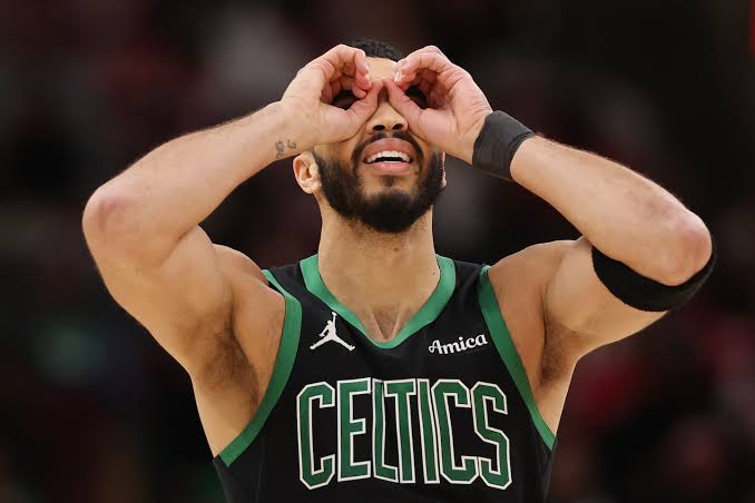 Jayson Tatum showed he is MVP worthy Saturday night in Chicago…