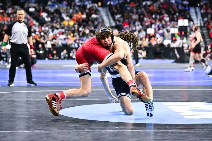 “Penn State Dominates Nationals: Controversial Calls, Explosive Pins Fuel Championship Surge”