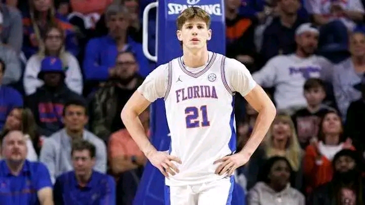 IT IS DONE: Florida Gators Star Alex Condon Rejects Lucrative Back-to-Back NIL Offers, Re-Committing to Gators Basketball Under Todd Golden’s Leadership In a bold move, NBA prospect Alex Condon snubs massive NIL deals to stay loyal to Florida, citing belief in Coach Todd Golden’s vision and unfinished business.