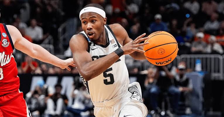 “Tom Izzo has always been a straight shooter,” said ESPN analyst Jay Bilas. “But this is a new level of frankness—even for him. The message is clear: if you’re not good enough to win at Michigan State, you’re gone.”