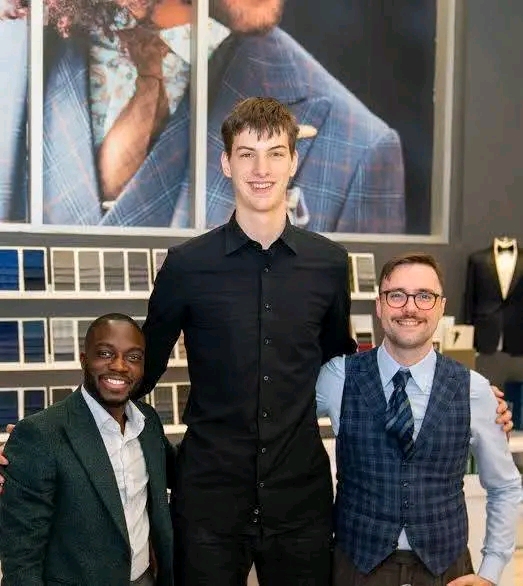 BREAKING NEWS: 7-FOOT-9 CANADIAN GIANT OLIVIER RIOUX SHUTS DOWN RECRUITMENT, COMMITS TO TENNESSEE VOLS IN HISTORIC MOVE — “I WANT TO BE A LEGEND IN KNOXVILLE”……………