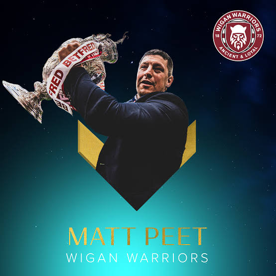 “Wigan Warriors Head Coach Shocks Football Community by Winning Prestigious Betfred Coach of the Year Award, Establishing Himself as the…………..