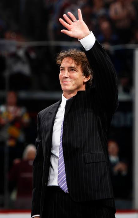 BREAKING NEWS: Colorado Avalanche legend Joe Sakic is making a historic return — this time as a co-owner. In a major announcement, team owner E. Stanley Kroenke and the Fertitta family have officially confirmed that Sakic, the iconic former player and longtime face of the franchise, will join the ownership group in 2025to 2026 seasons……….