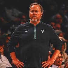 Netflix to Release “Broken Backfield” — Mike Budenholzer Untold Story of Pain, Purpose, and Redemption. Netflix has just dropped a bombshell that has Los Angeles and the entire Milwaukee world buzzing: former Gamecocks legend Mike Budenholzer will be the subject of a brand-new original documentary titled “Broken Backfield,” premiering globally………..