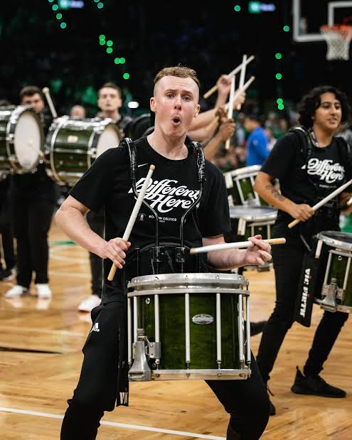 🚨ESPN VERIFIED: OFFICIALLY CROWNED #1 MARCHING BAND EVER! Boston Celtics Marching Band Just Made HISTORY—The World Is in Disbelief!** 🎺🏆“A performance so electrifying, it felt like a military-style symphony in motion! Spectators were left speechless as the Celtics store up the field with a jaw-dropping display of musical dominance…… Full Details.