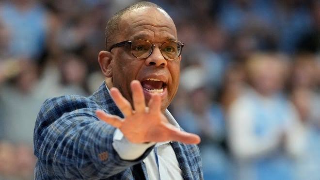 Unprecedented Rejection: North Carolina Head Coach Hubert Davis Turns Down Massive $60.5 Million Offer, Chooses Loyalty Over Lucrative Deal………………
