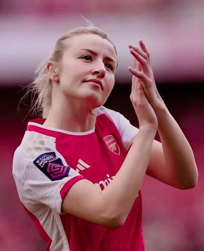 BREAKING NEWS: Leah Williamson Says, “Keep calm, it’s match day tomorrow…”